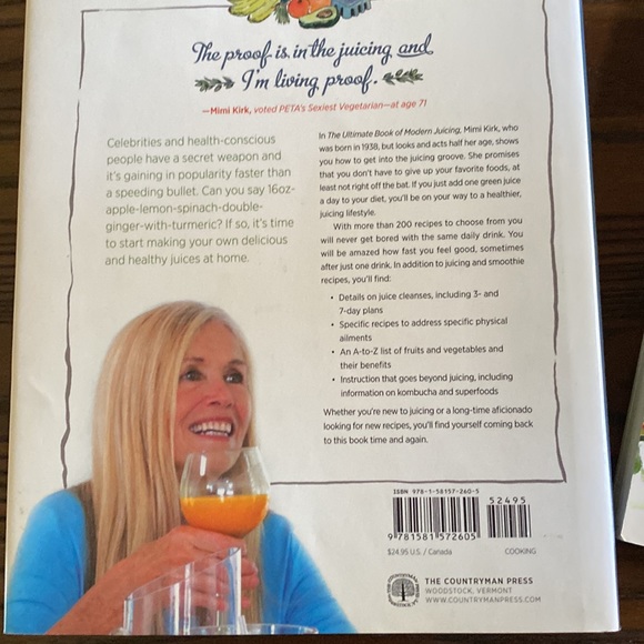 Juicing books bundle - Picture 6 of 10